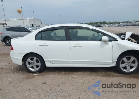 2011 Honda Civic Lx-S из США, поврежденный, VIN 19XFA1F69BE044727